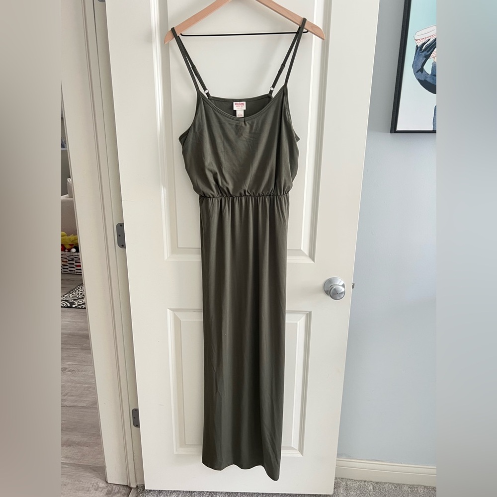 NWT Mossimo Woman's Spaghetti Strap Maxi Dress Olive Size L